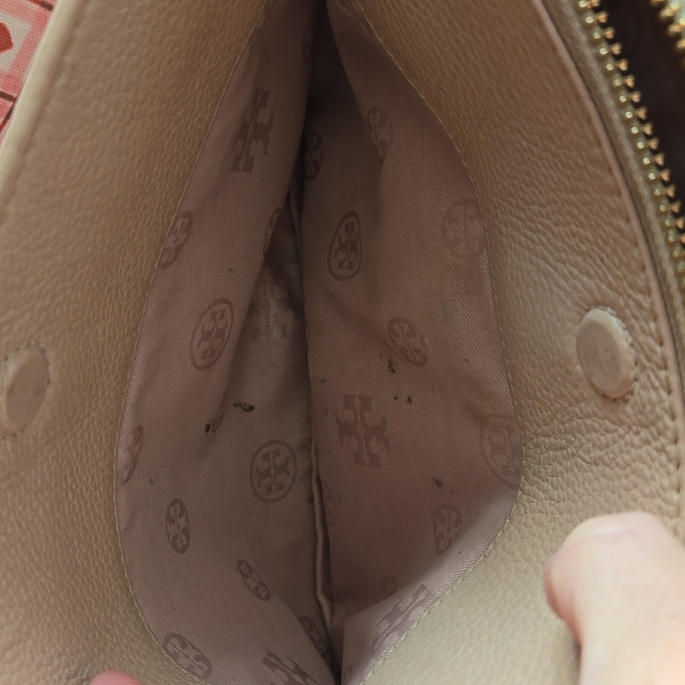 Tory Burch Crossbody - Picture 4 of 5